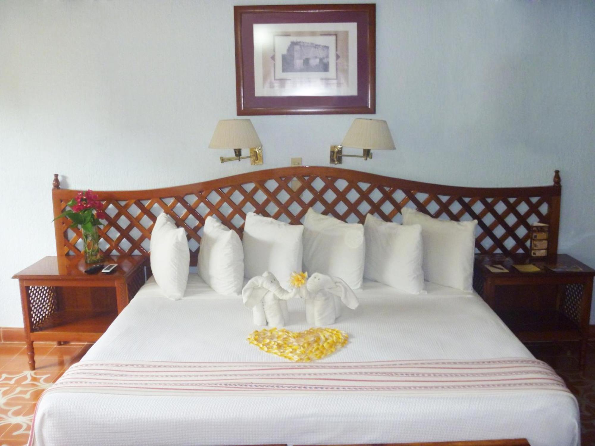 Hacienda Uxmal Plantation & Museum Hotel Exterior photo