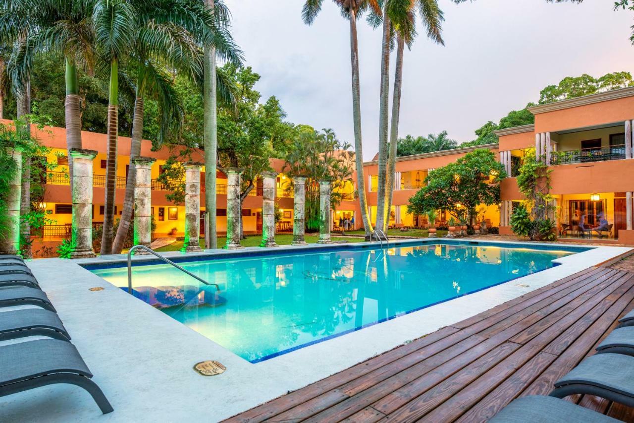 Hacienda Uxmal Plantation & Museum Hotel Exterior photo