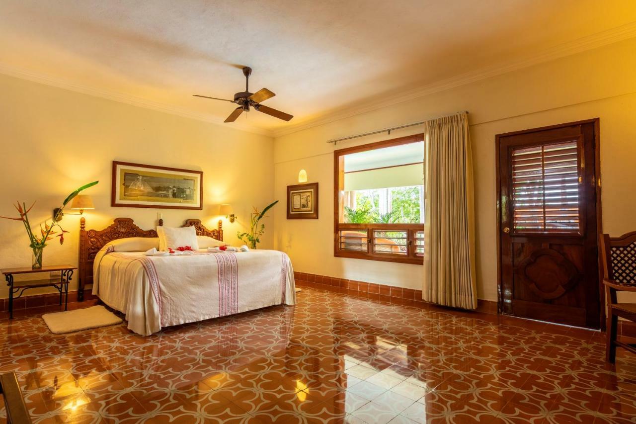 Hacienda Uxmal Plantation & Museum Hotel Exterior photo